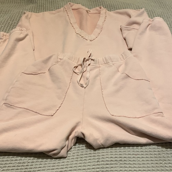 Hello nite Los Angeles jogging set - Picture 6 of 10